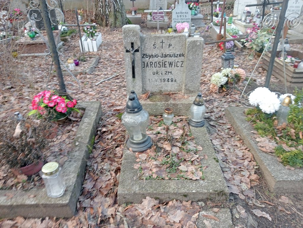 Grób Zbigniew Jarosiewicz