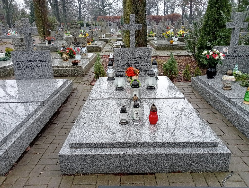 Grób Andrzej Wilk