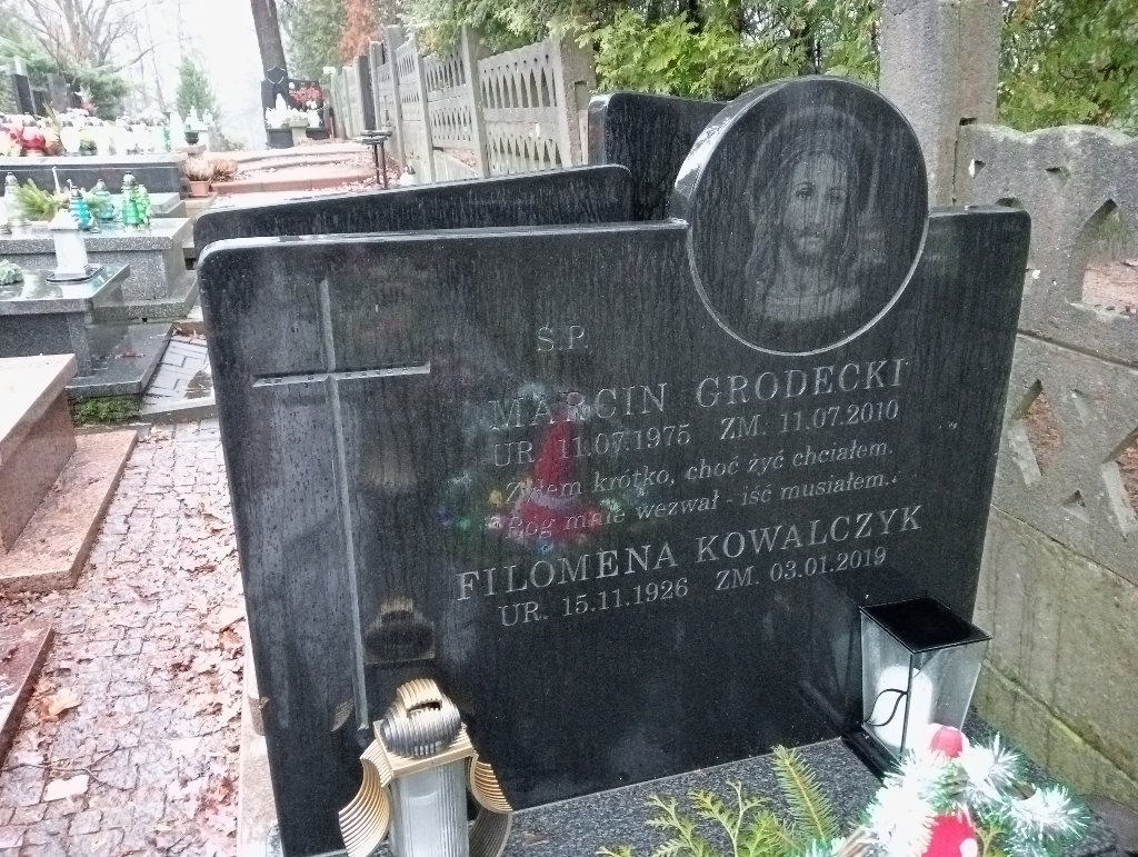 Filomena Kowalczyk 1926 Falenica - Grobonet - Wyszukiwarka osób pochowanych