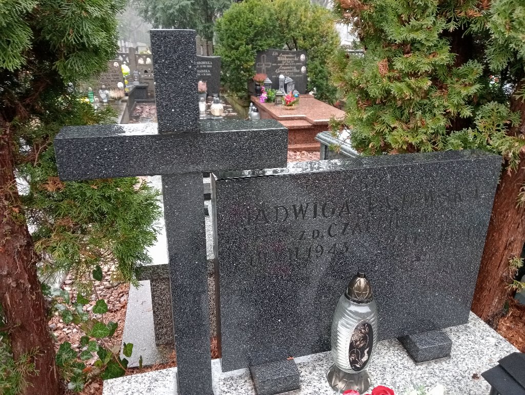 Grób Jadwiga Pajewska